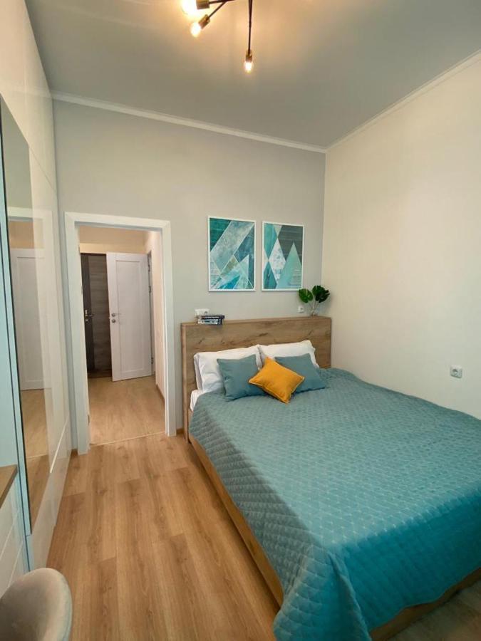 Beautiful Apartment With 3 Balconies In The Center Of Yerevan Luaran gambar