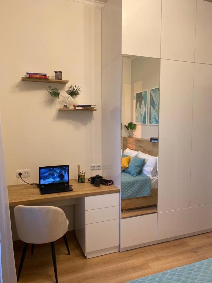 Beautiful Apartment With 3 Balconies In The Center Of Yerevan Luaran gambar